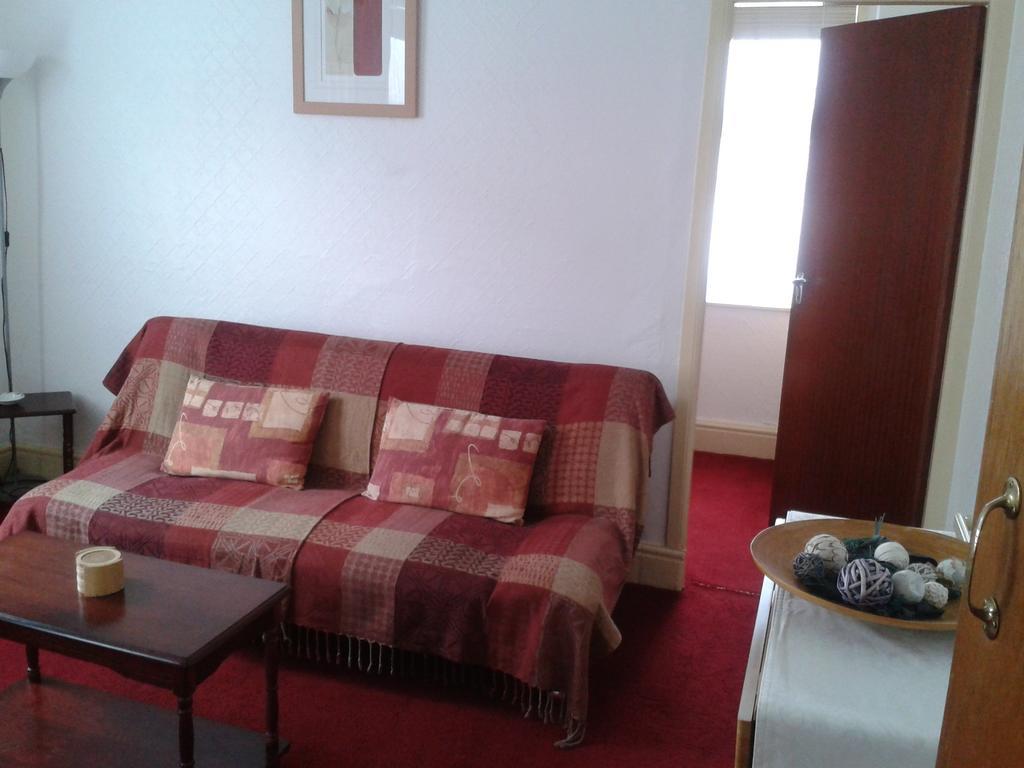 Lyndale Holiday Flats Blackpool Exterior photo